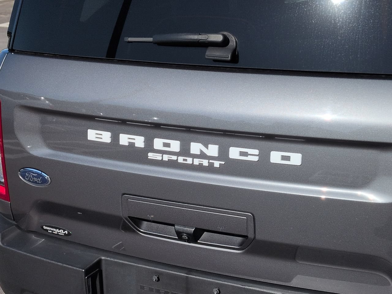 Used 2022 Gray Metallic Ford Badlands image 13