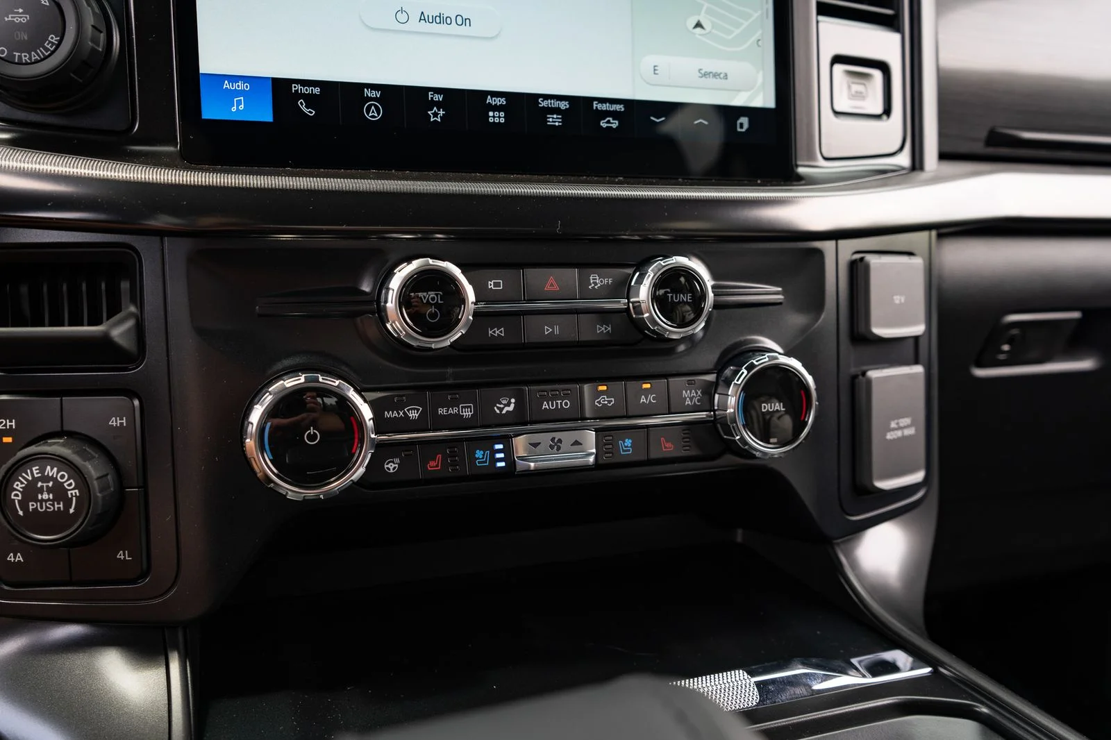 New 2026 White Ford Lariat image 25