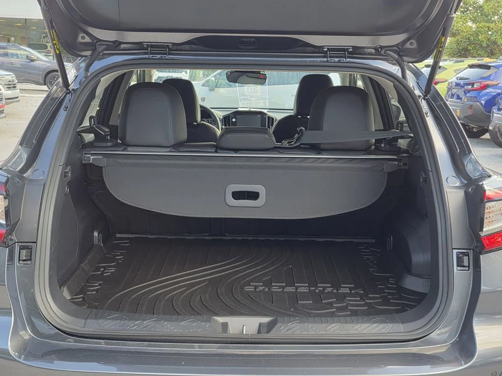 New 2026 MAGNETITE GRAY PEARL Subaru Limited Hybrid image 9