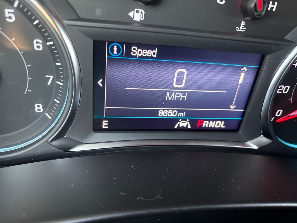 Used 2024 Gray Chevrolet LT image 19
