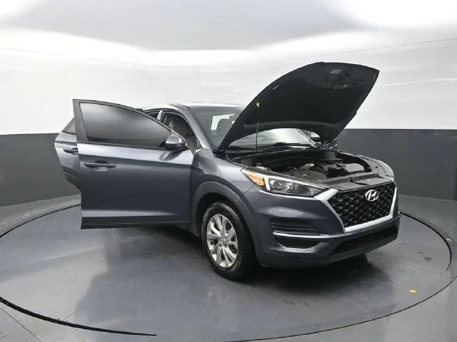 Used 2021 Gray Hyundai SE image 39