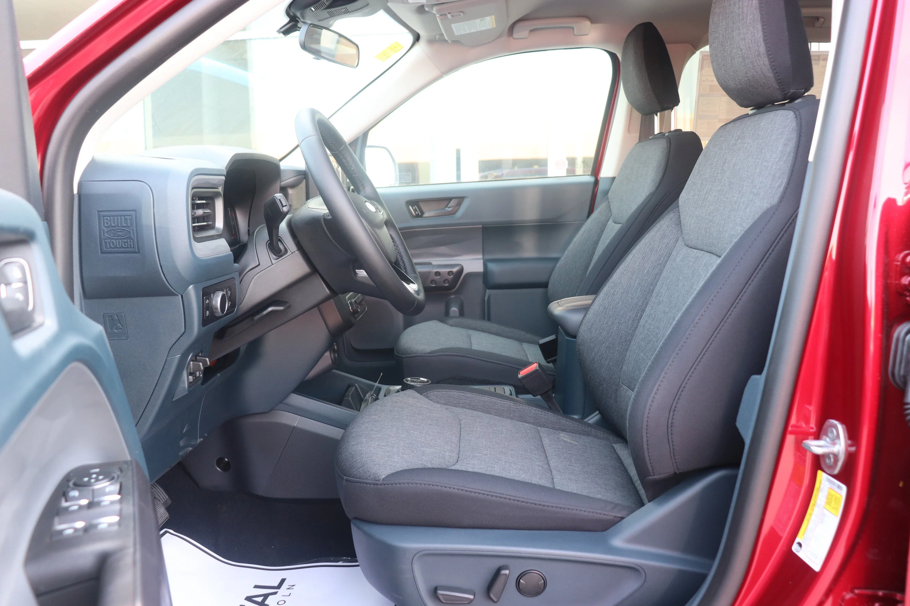 New 2026 RUBY RED METALLIC TINTED CC Ford XLT image 9