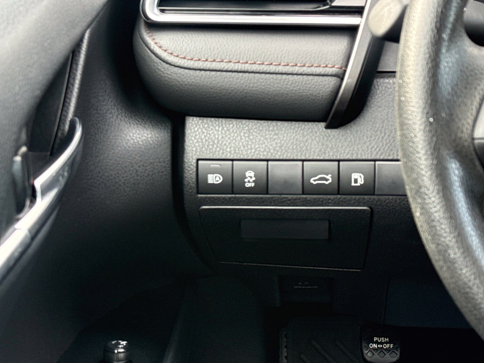 Used 2018 Red Toyota LE image 23