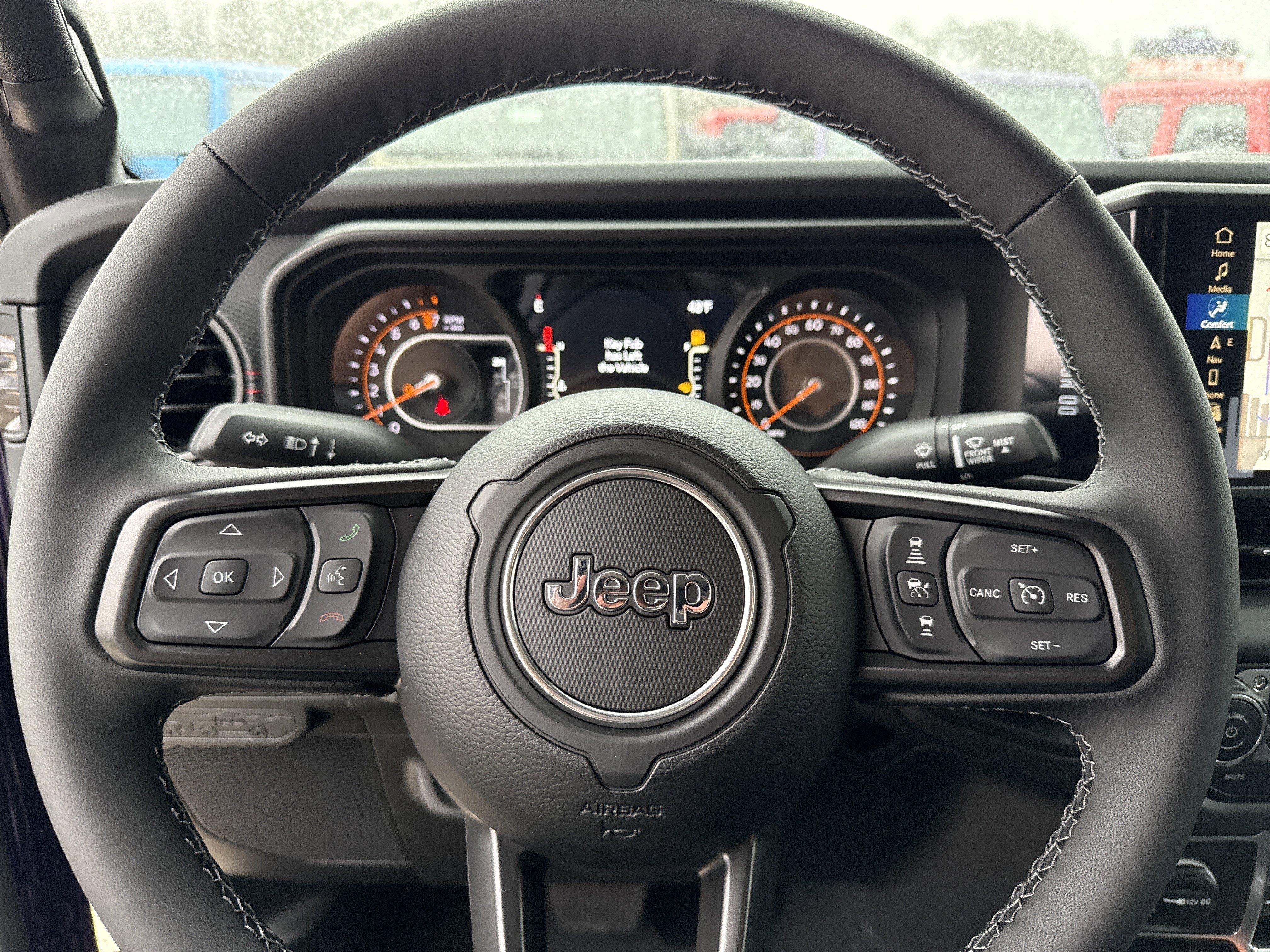 New 2026 Reign Jeep Rubicon X image 25