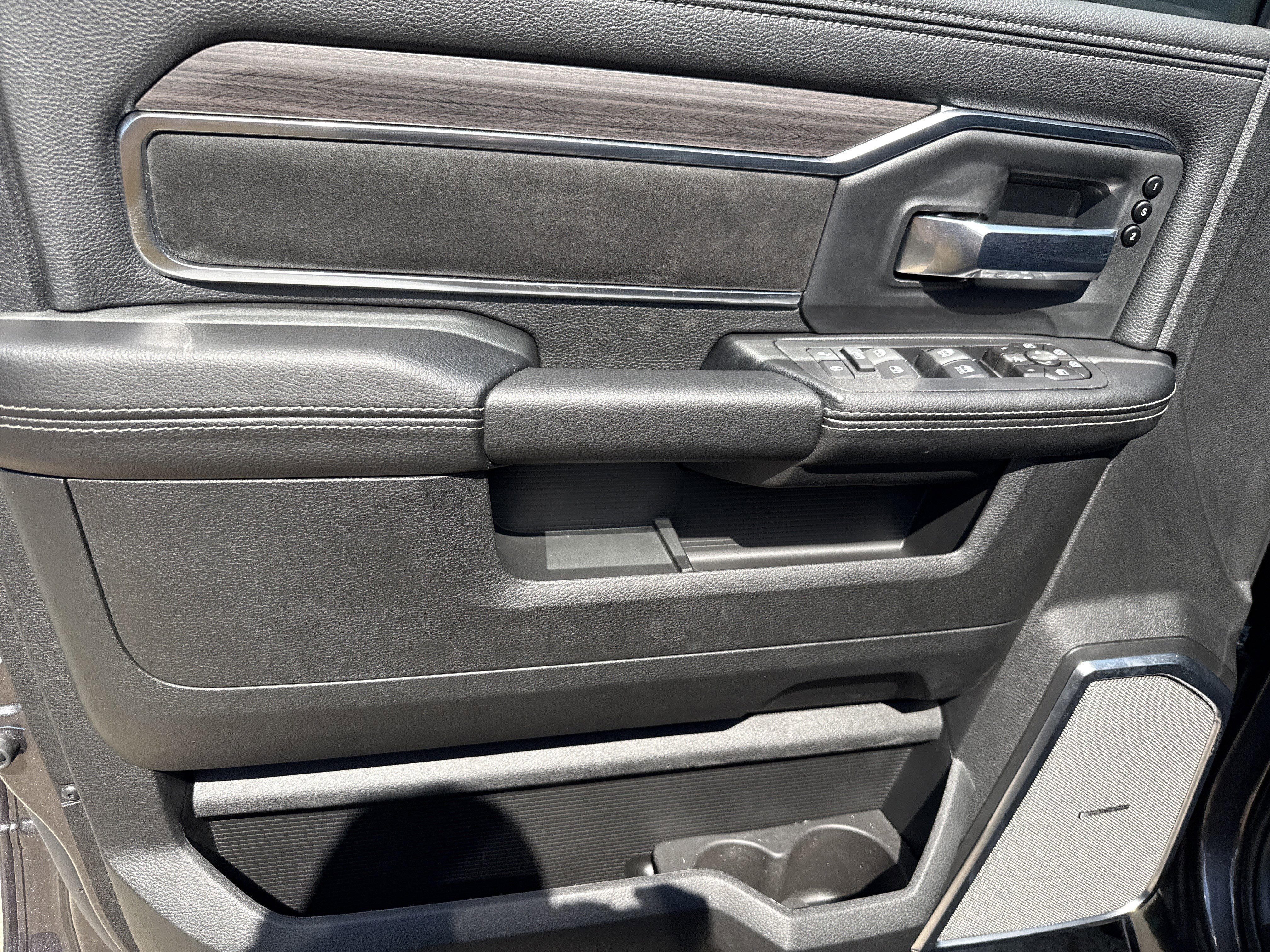 New 2026 Granite Crystal Metallic Clearcoat RAM Laramie DRW / DUALLY image 10