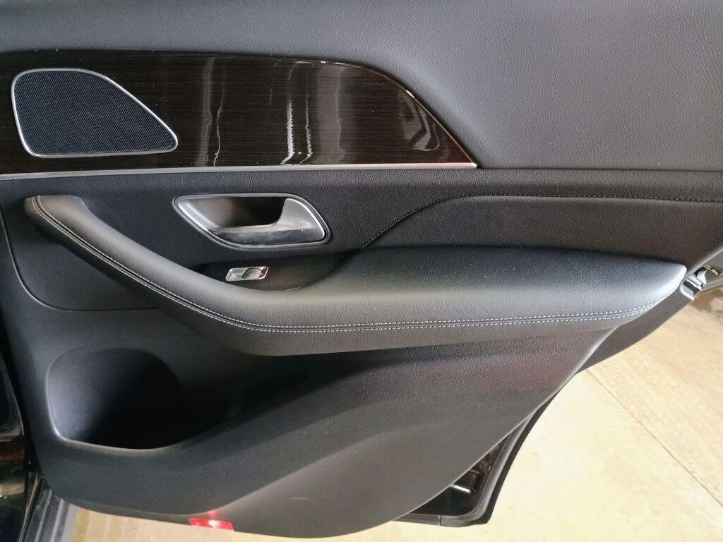Used 2025 Black Mercedes-Benz GLE 350 image 25