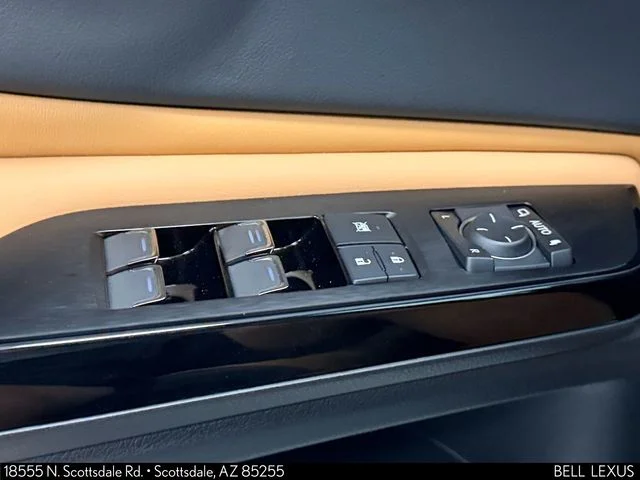 Certified Used 2025 White Lexus 300h image 17