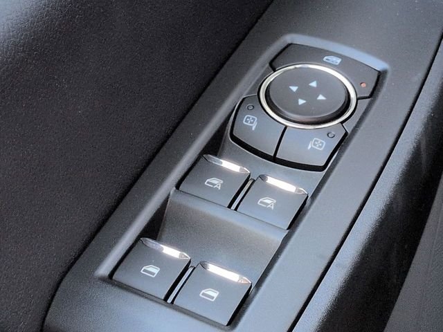 2025 Ford F-350 Super Duty Chassis Cab XL - Photo 21