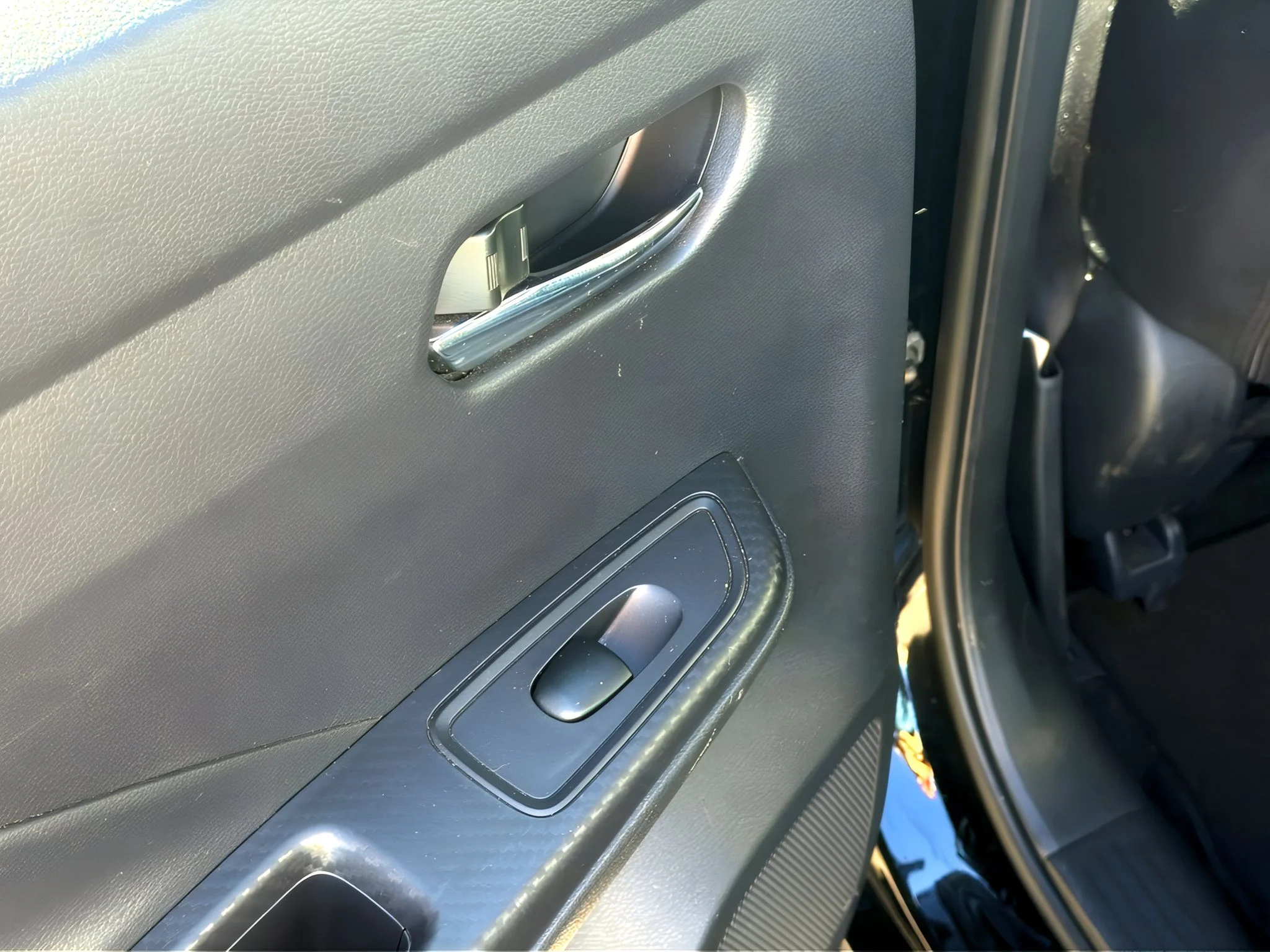 2024 Nissan Versa Sedan SV - Photo 27