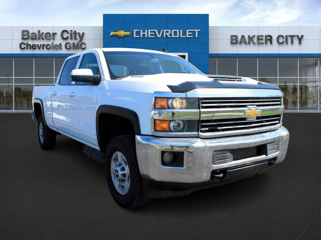2017 Chevrolet Silverado HD LT 4WD Crew Cab Standard Box's photo