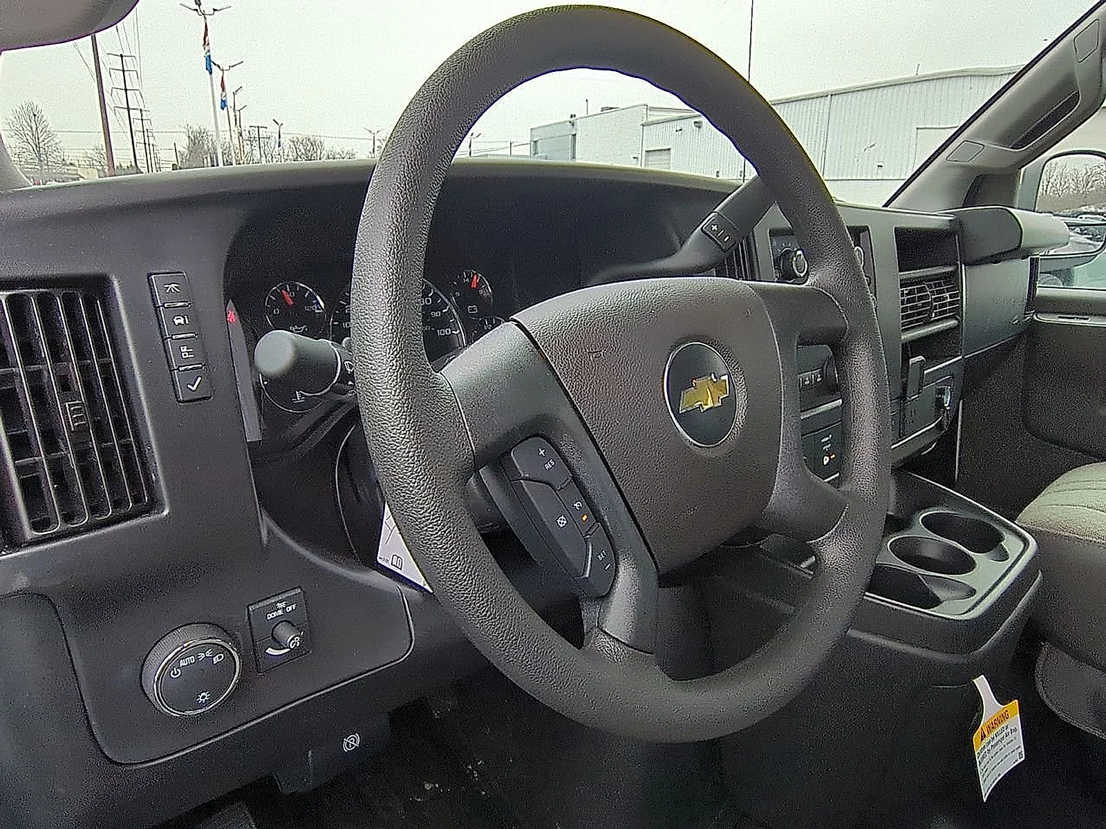 2025 Chevrolet Express Cargo Work Van - Photo 35