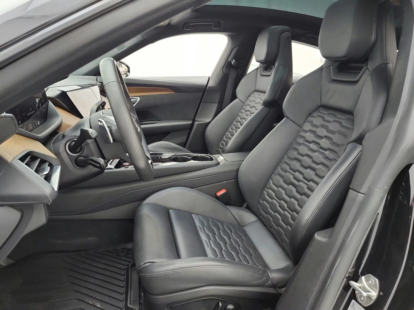 Used 2023 Mythos Black Metallic Audi Premium Plus image 13
