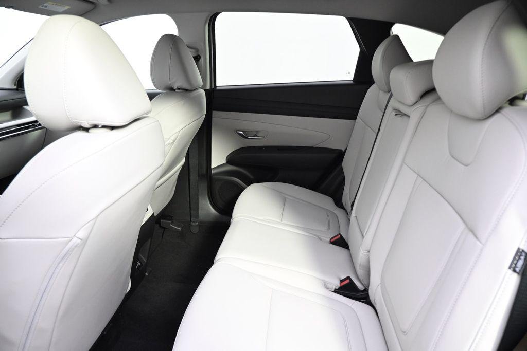 New 2026 White Pearl Hyundai SEL Plus AWD image 21
