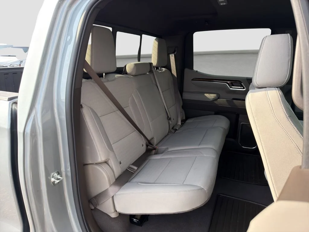 2026 GMC Sierra 1500 SLE - Photo 19