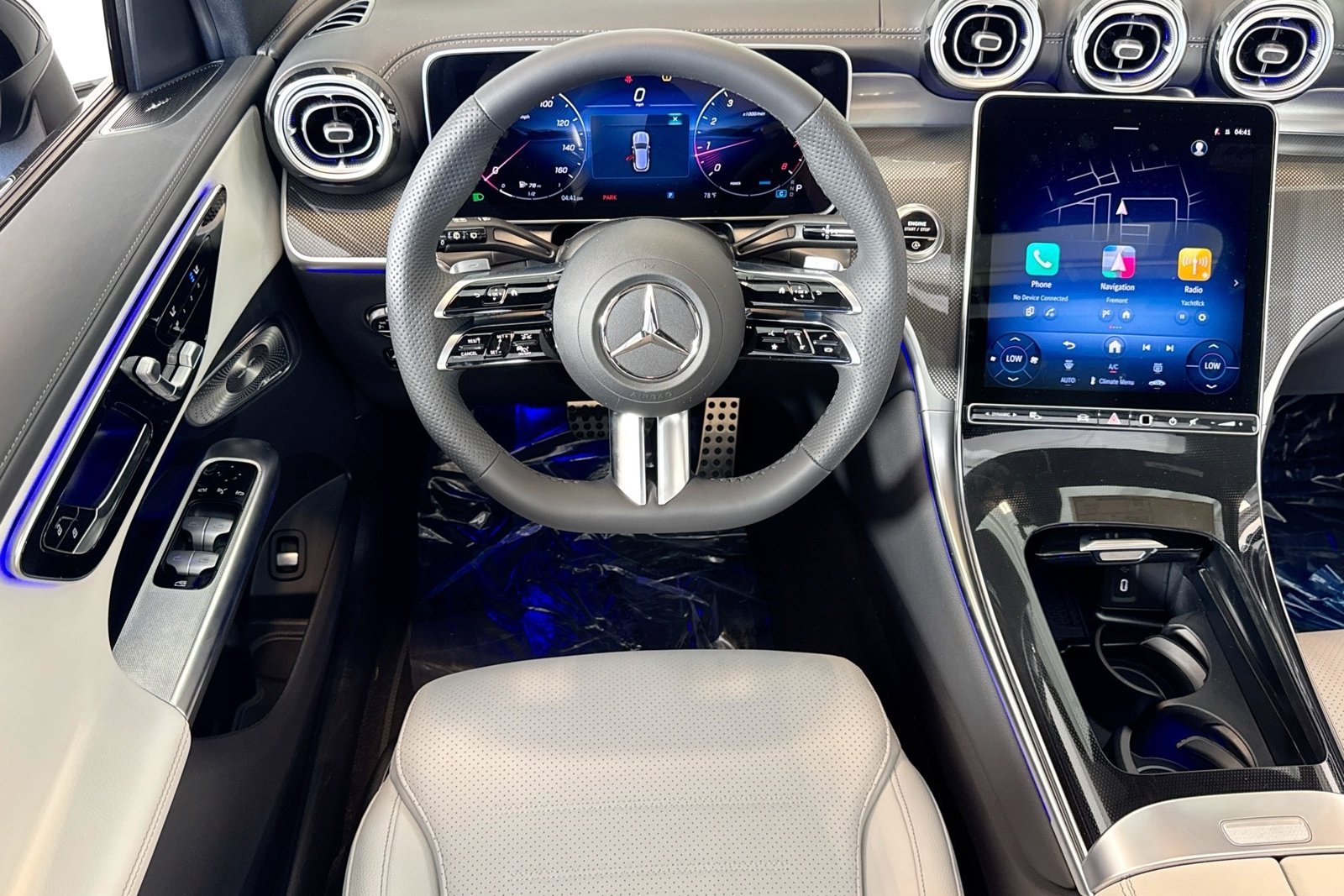 New 2026 Black Mercedes-Benz GLC 300 image 20