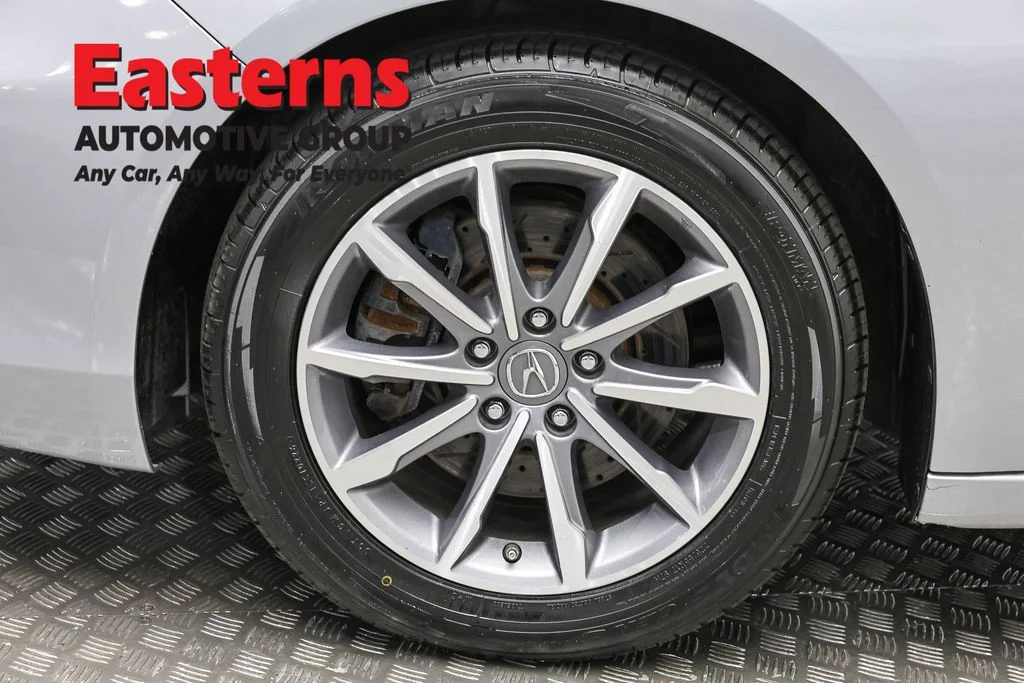 Used 2020 Silver Acura 2.4L image 32