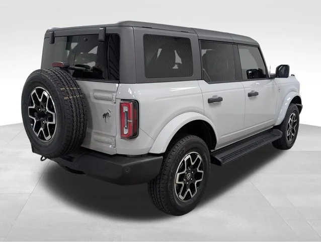 New 2026 Avalanche Gray Ford Outer Banks® image 51