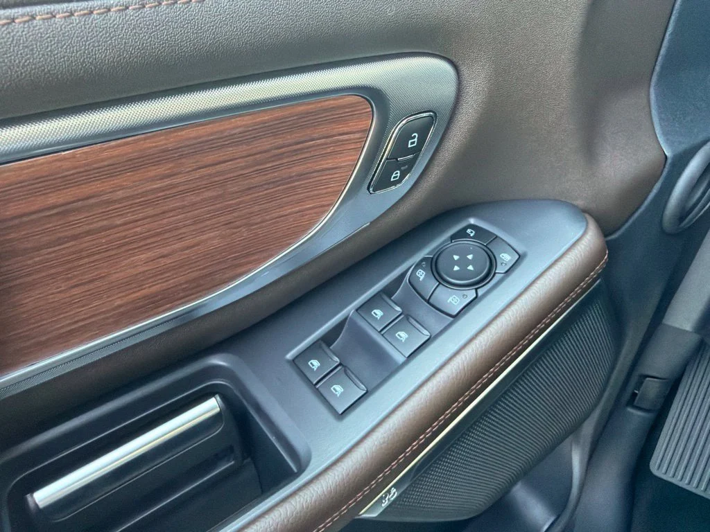 New 2027 Agate Black Metallic Ford MAX King Ranch® image 32