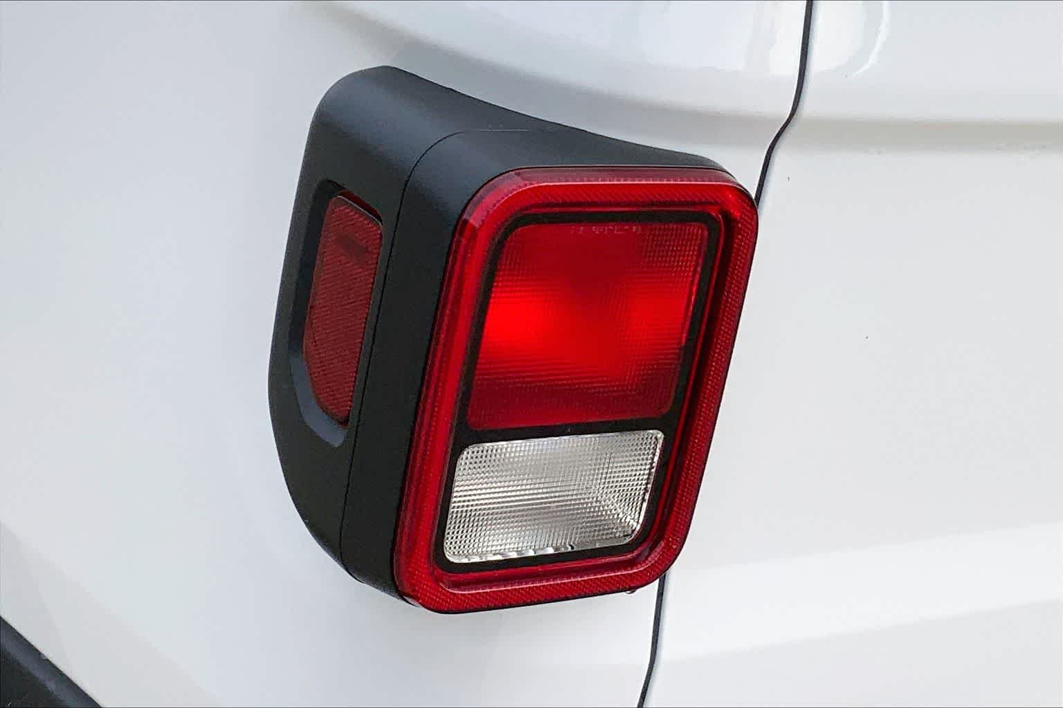 New 2026 Bright White Clear-Coat Exterior Paint Jeep Sport S image 14