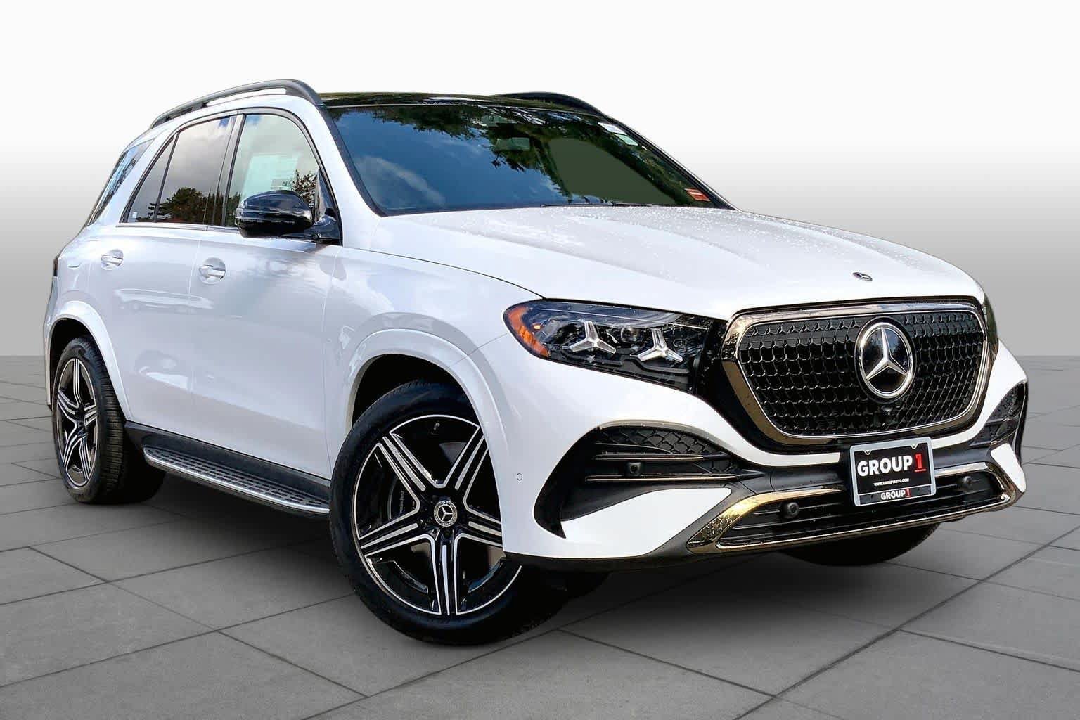 New 2027 MANUFAKTUR Moonlight White Metallic Mercedes-Benz GLE 450 image 2