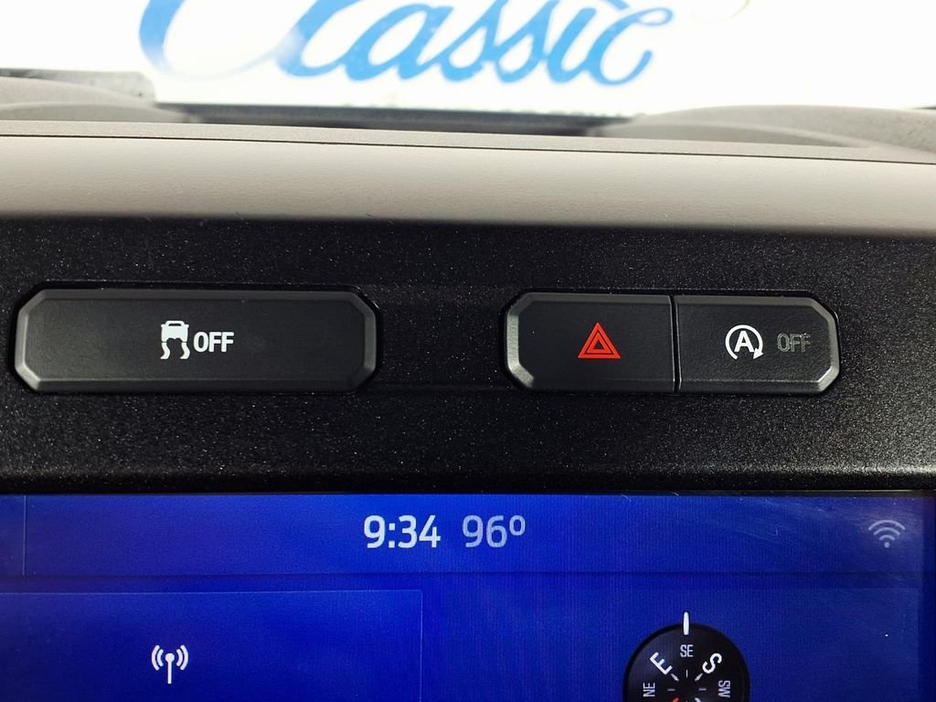 Used 2020 Gray Ford XL image 20