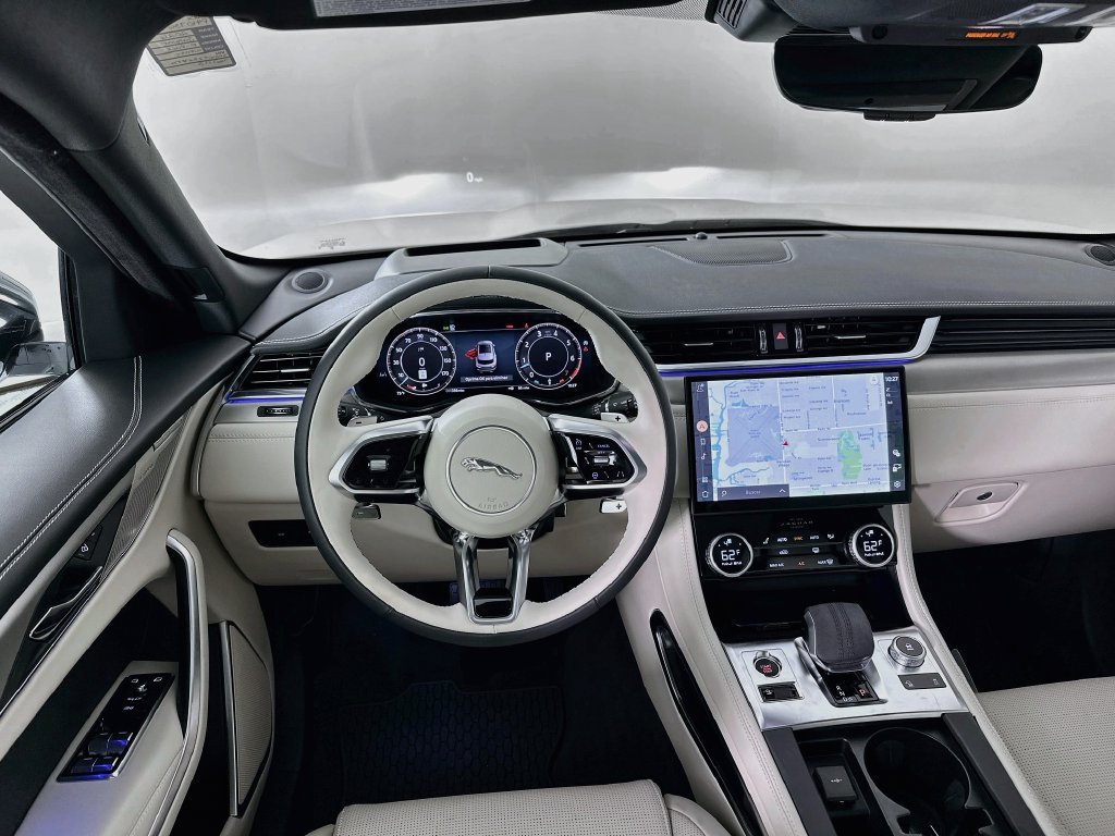 2026 Jaguar F-Pace R-Dynamic S - Photo 23