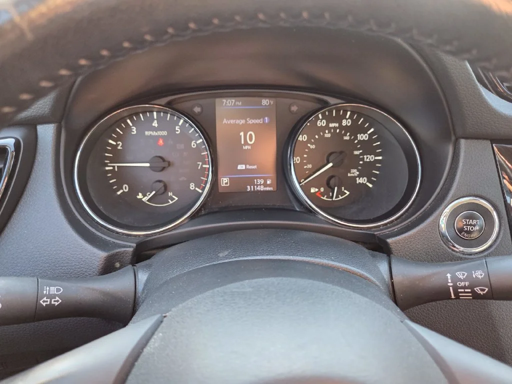 Used 2021 Gray Nissan SV image 15
