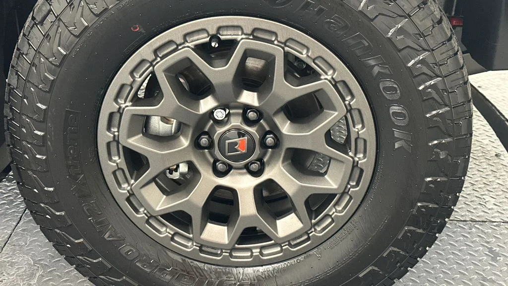New 2026 Gray Nissan PRO-4X w/R Package image 24