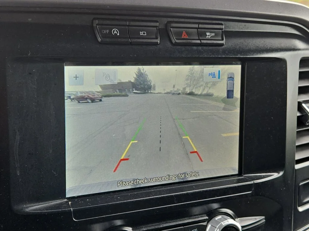 Used 2023 Black Ford XLT image 33