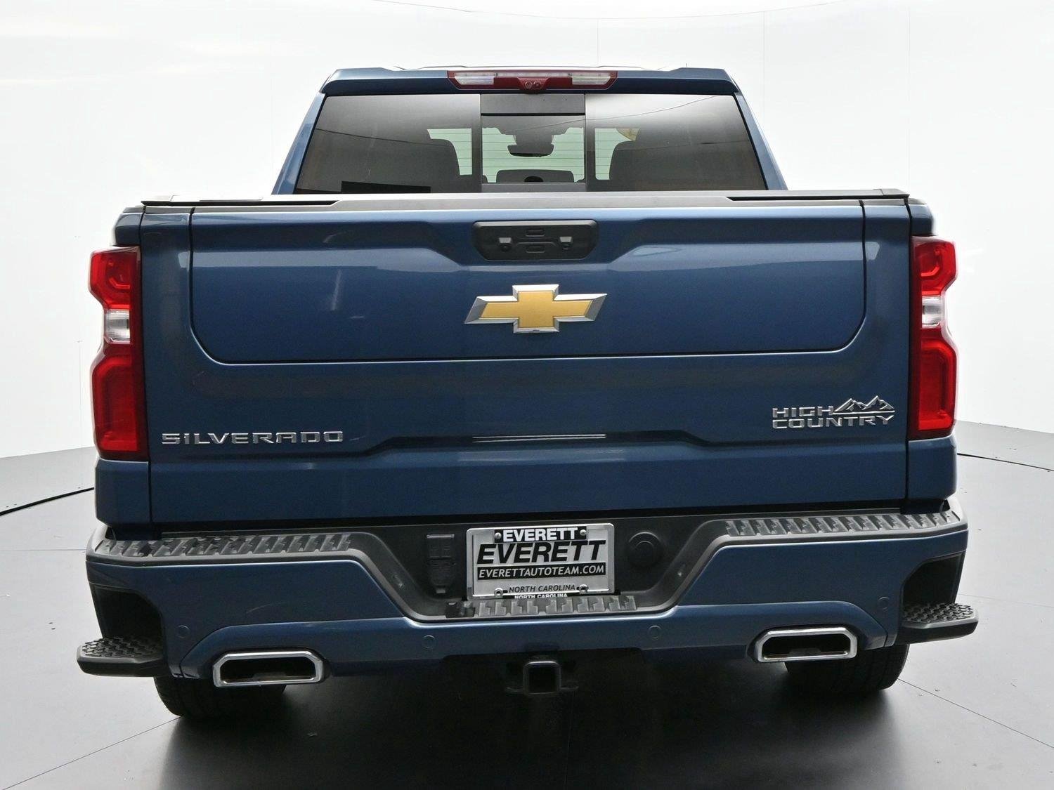 Used 2024 Lakeshore Blue Metallic Chevrolet High Country image 6