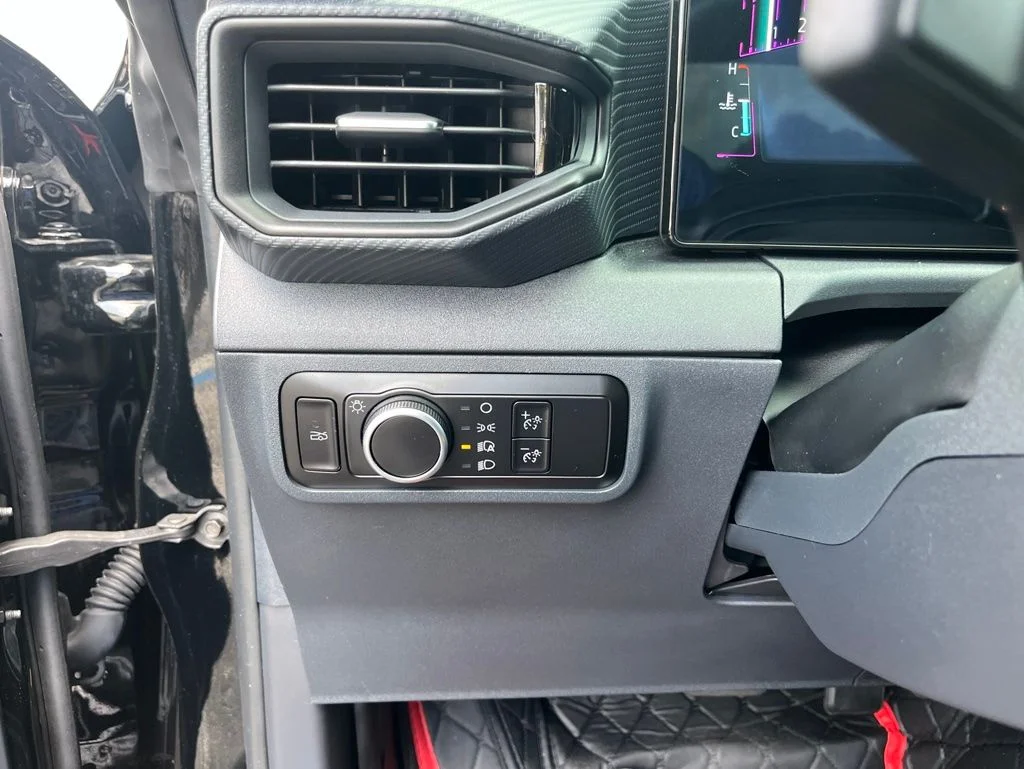 Used 2025 Black Ford GT image 9