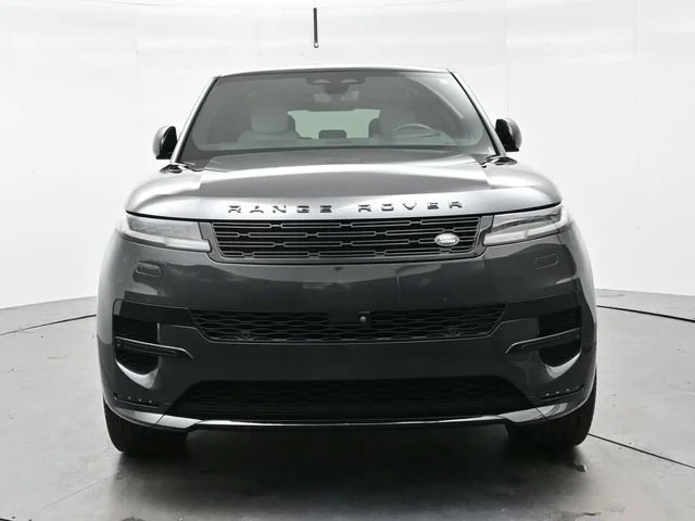 Used 2025 Charente Gray P Land Rover Autobiography image 2