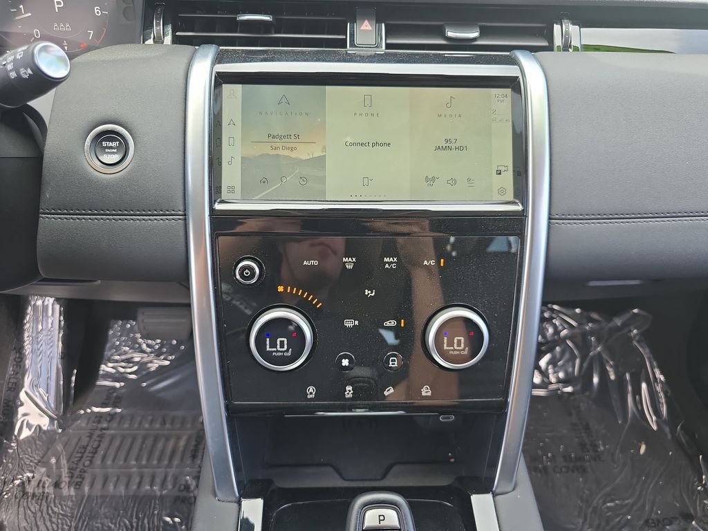 Used 2023 Fuji White Land Rover S image 23
