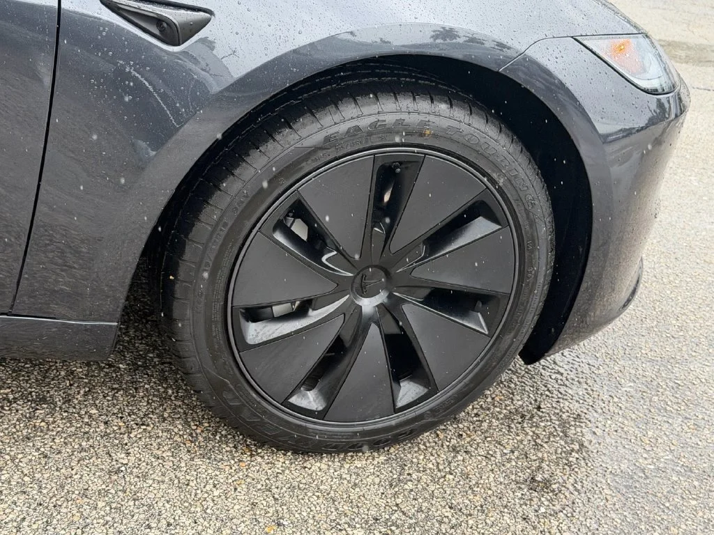 Used 2025 Black Tesla Long Range image 9