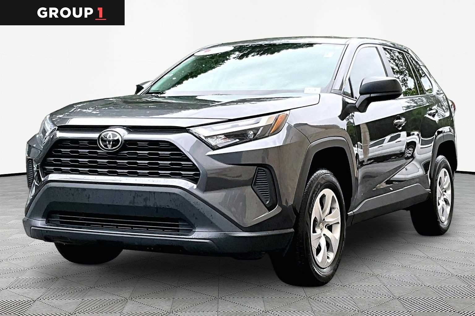 2023 Toyota RAV4 LE