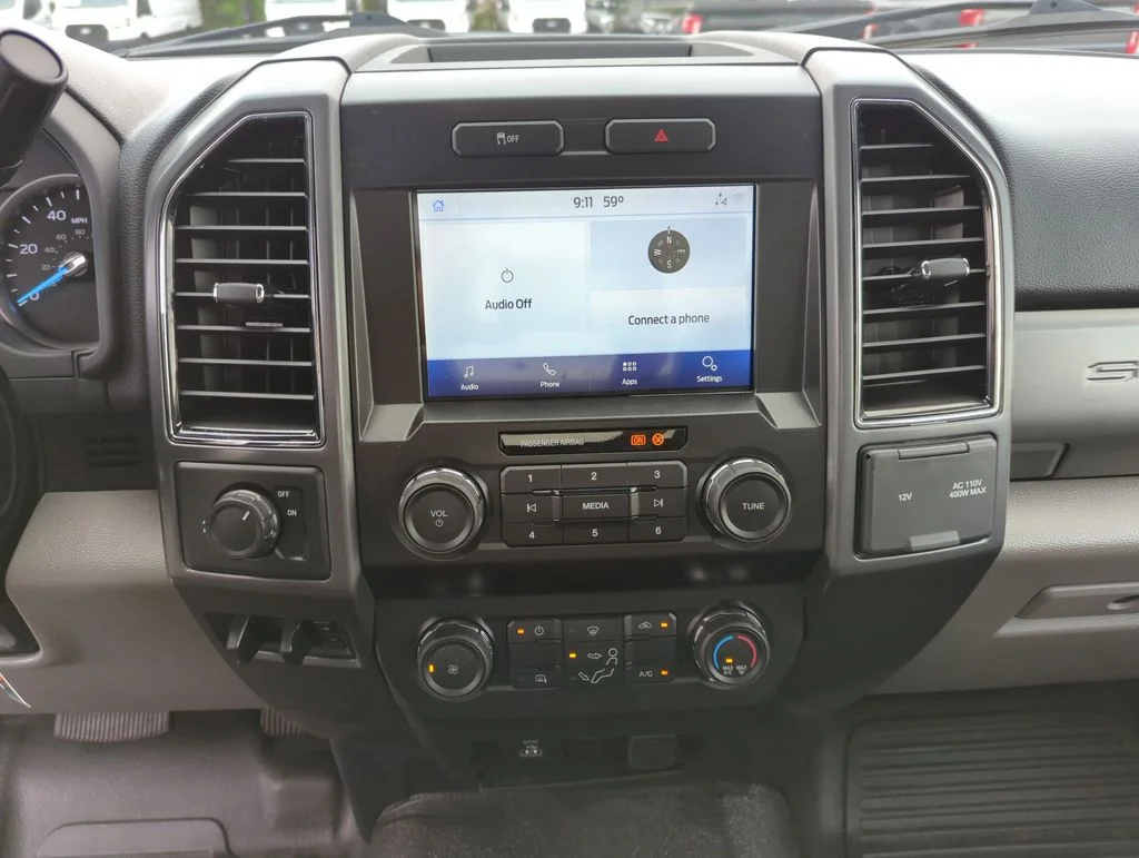Used 2022 Silver Ford XLT image 15
