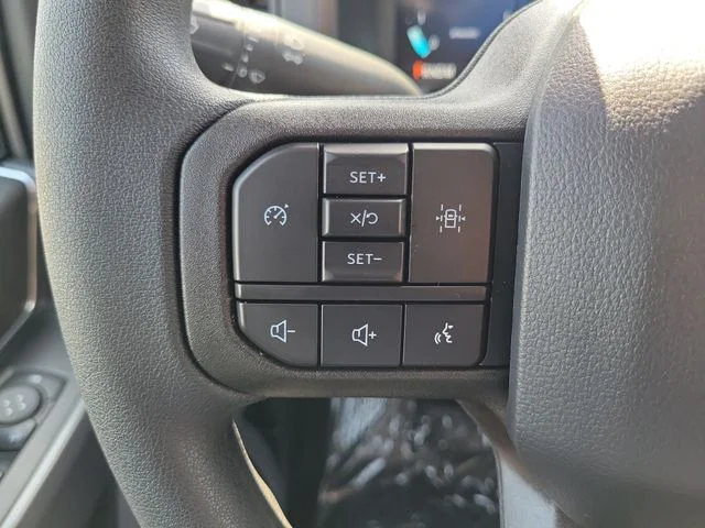 New 2026 Carbonized Gray Metallic Ford XLT image 21