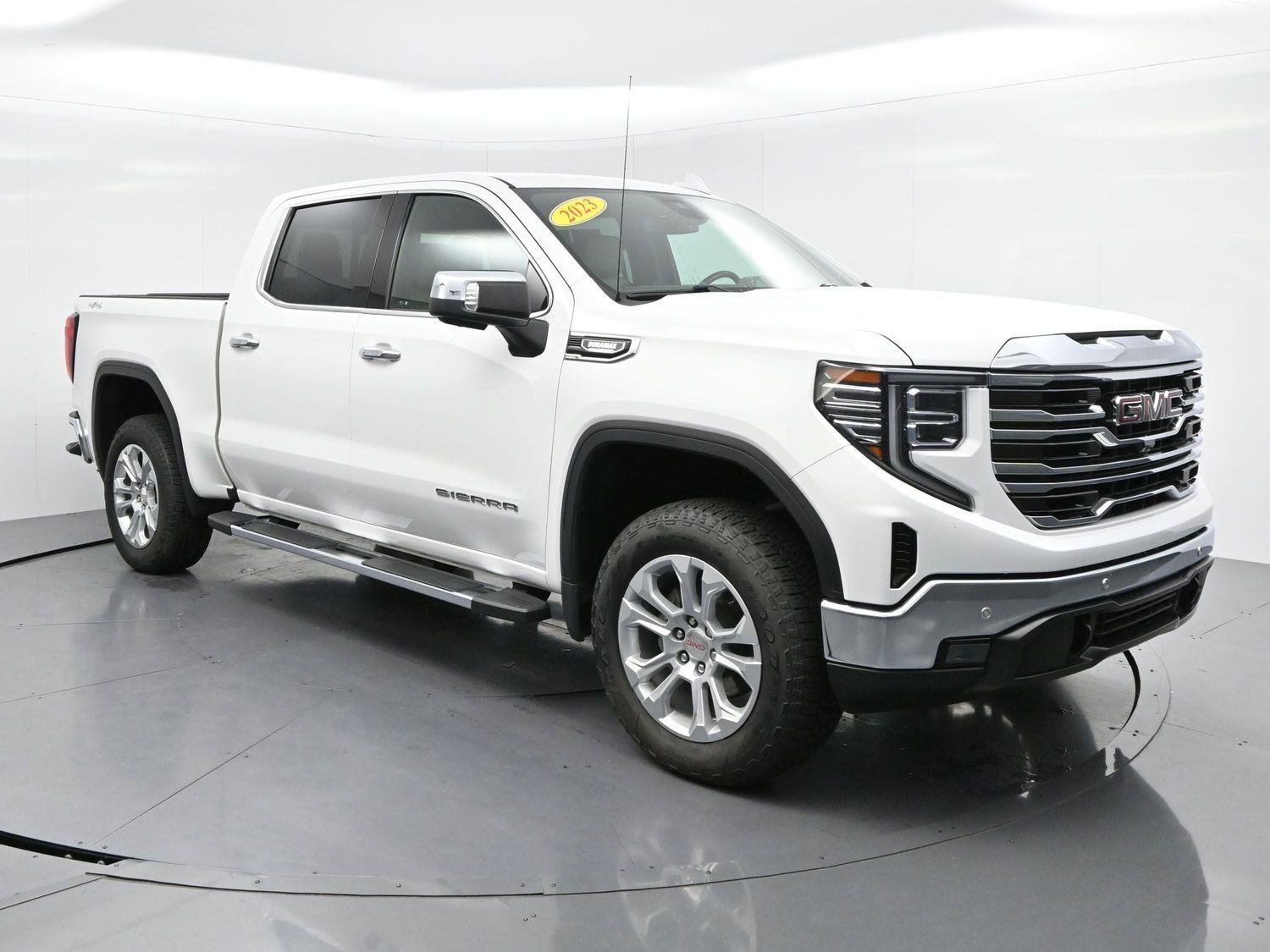 Used 2023 Summit White GMC SLT image 2