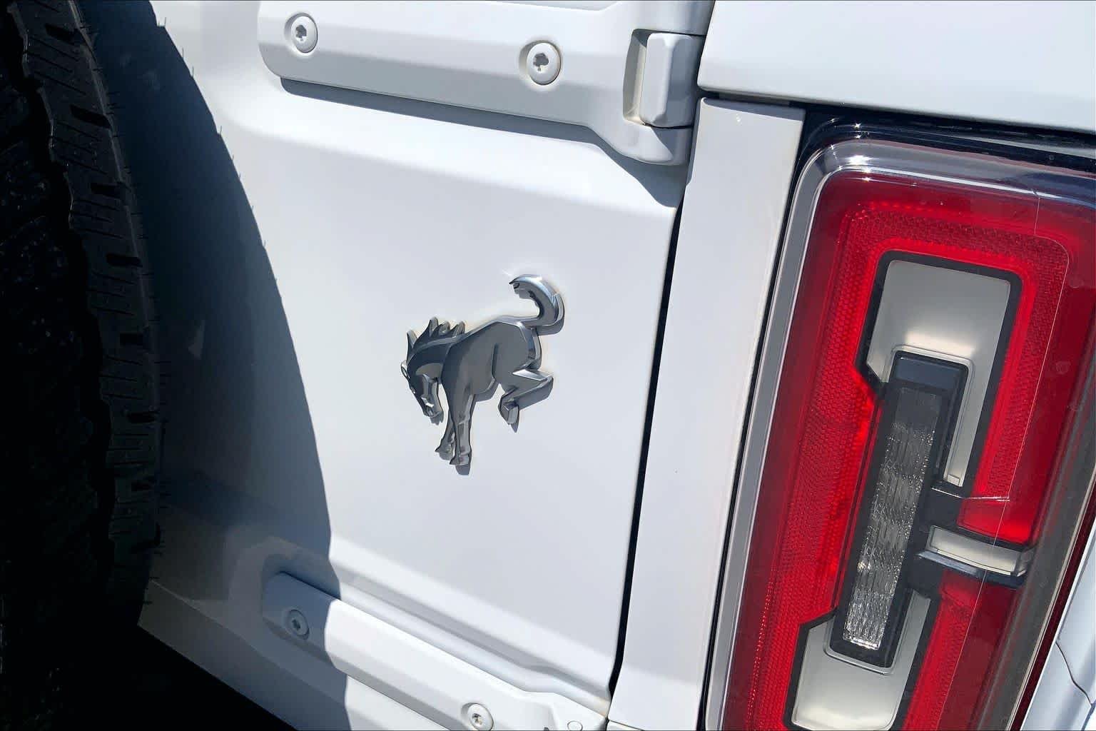 Certified Used 2021 Oxford White Ford Outer Banks image 27