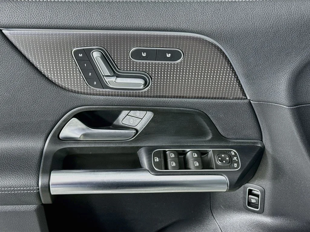 Certified Used 2023 Iridium Silver Metallic Mercedes-Benz GLA 250 image 19