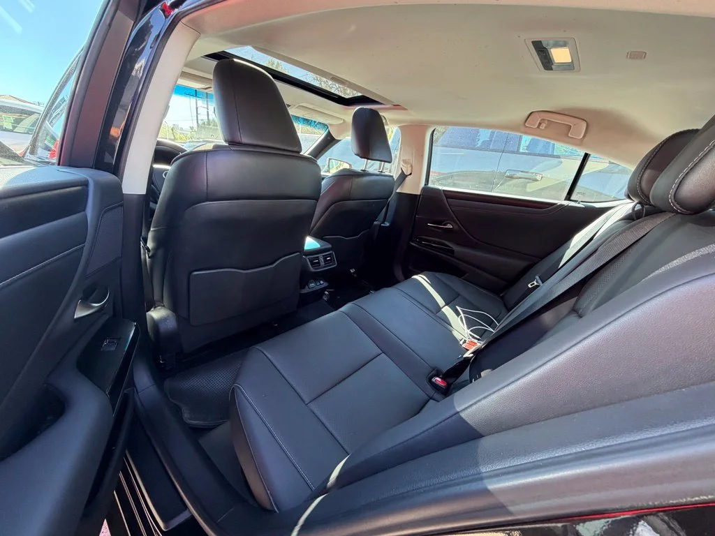 Certified Used 2025 Caviar Lexus 300h image 5