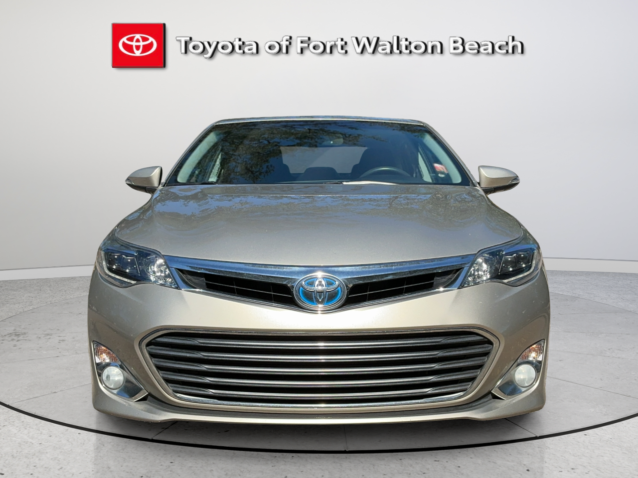 Used 2015 Beige Toyota Limited image 6
