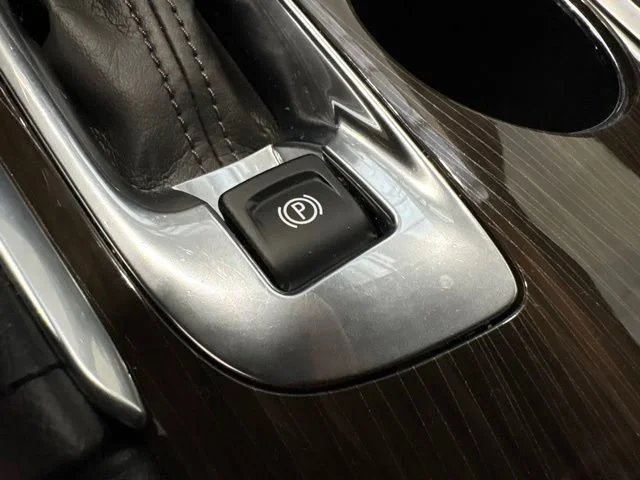 Used 2022 Mosaic Black Metallic Chevrolet Premier image 23