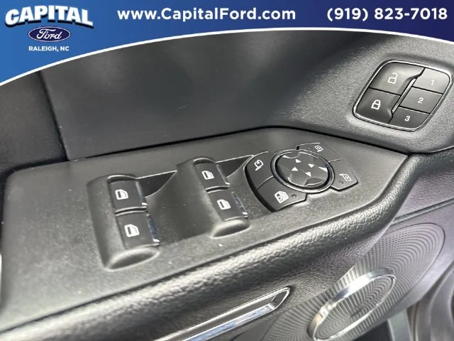 Used 2021 Silver Ford XLT image 21
