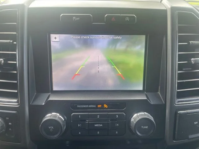 Used 2019 White Ford XL image 19