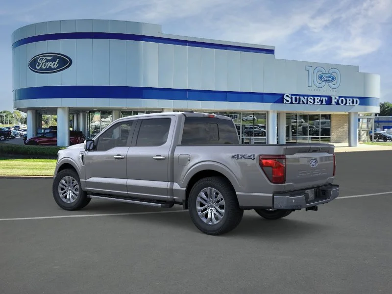 New 2026 Carbonized Gray Metallic Ford XLT image 4