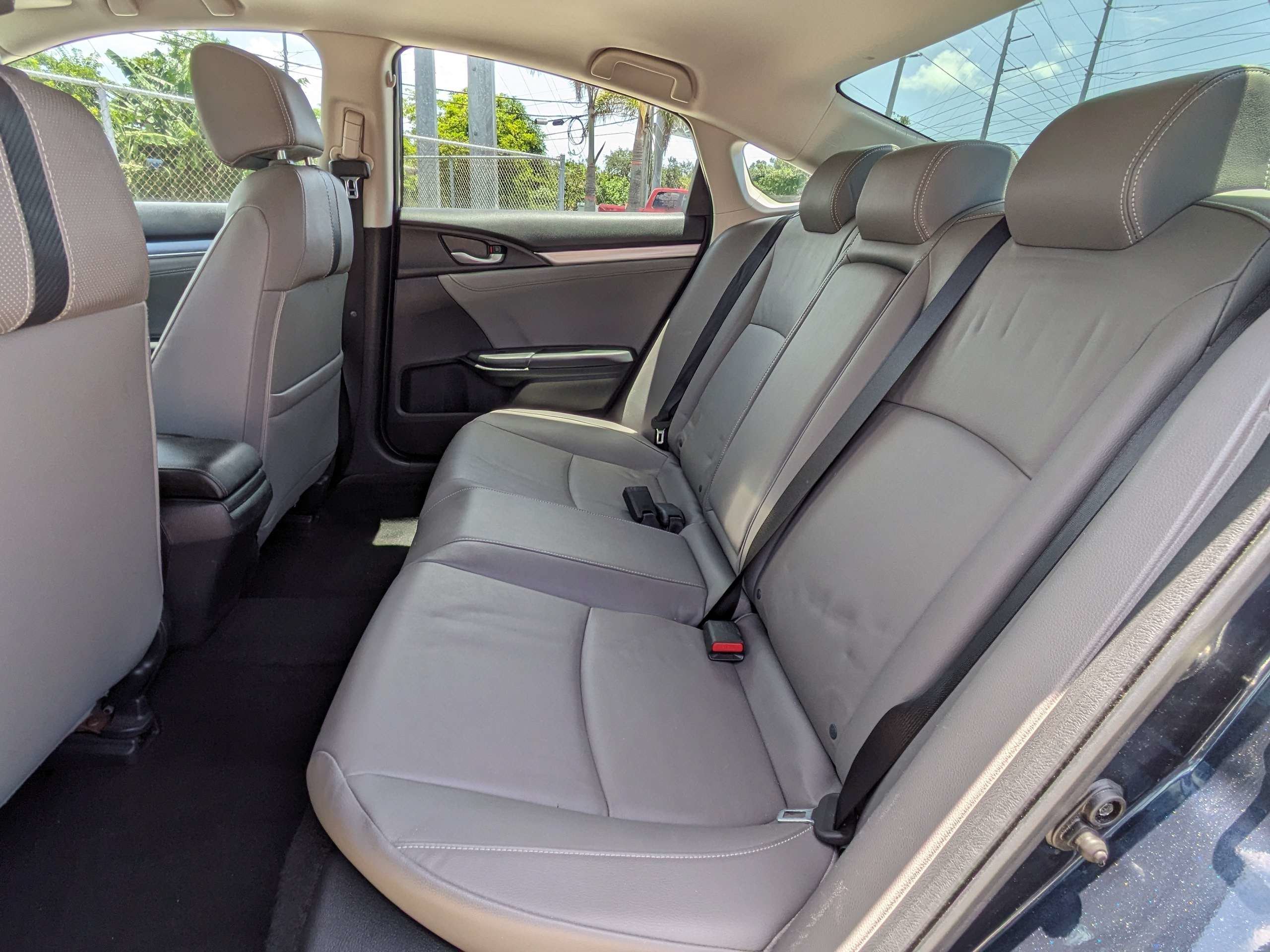 Certified Used 2017 Blue Honda EX-L image 13
