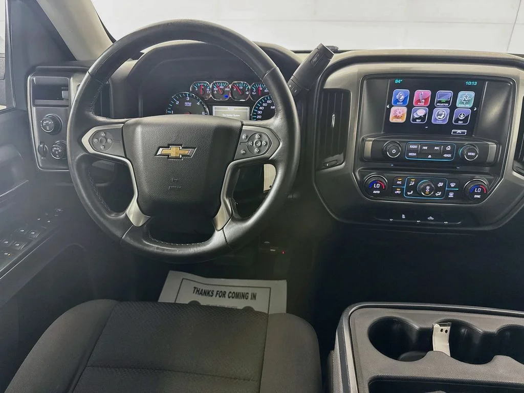 Used 2017 White Chevrolet LT image 25