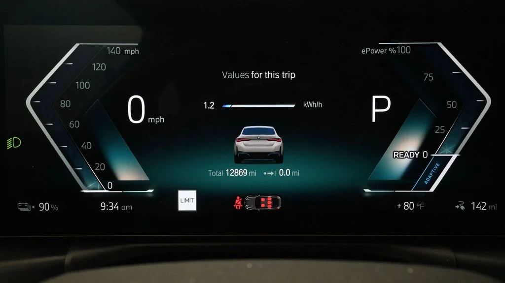 2023 BMW i4 35 - Photo 9