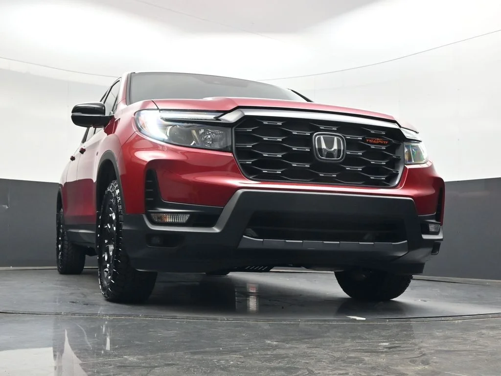 Used 2026 Radiant Red Metallic II Honda TrailSport+ image 28